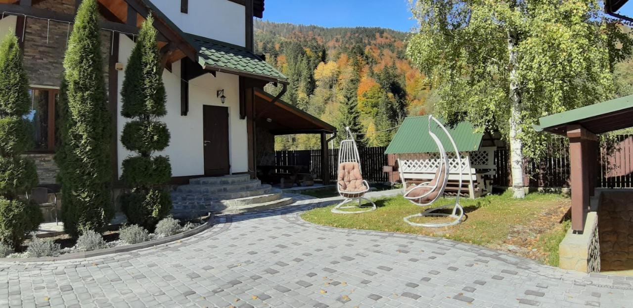 Girska Sonata Hotel & Apartments Микуличин Екстериор снимка