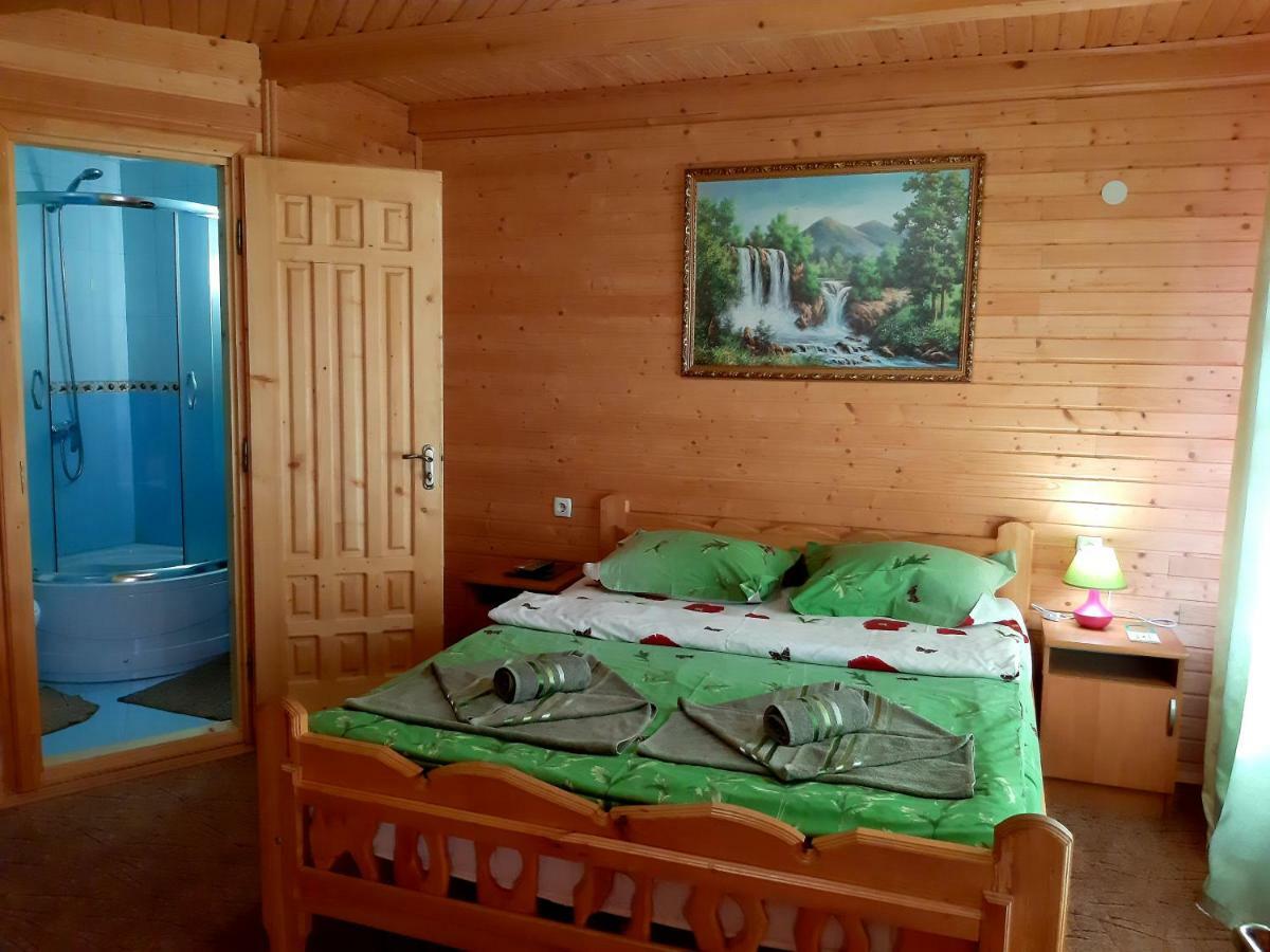 Girska Sonata Hotel & Apartments Микуличин Екстериор снимка